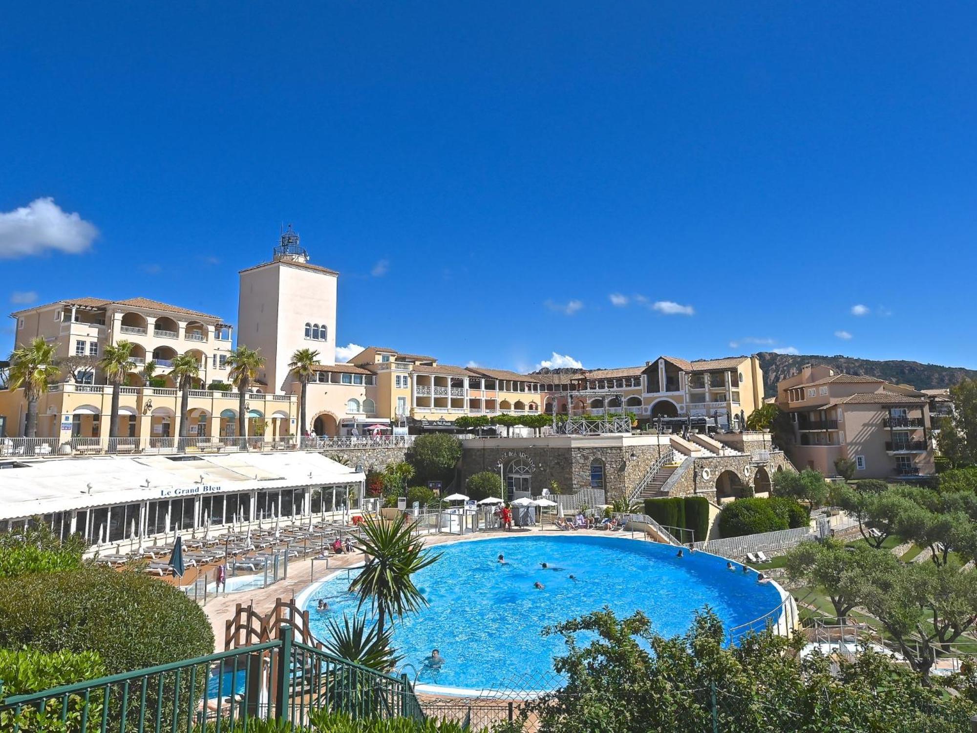 Apartment Village Cap Esterel - Le Village-9 By Interhome Saint-Raphaël Dış mekan fotoğraf